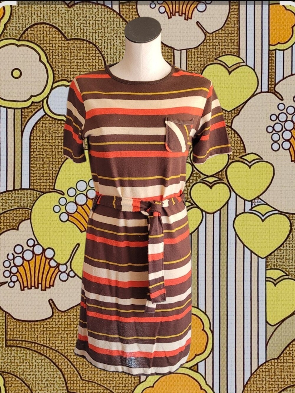 Striped Short-Sleeve Belted Dress in Brown and Orange